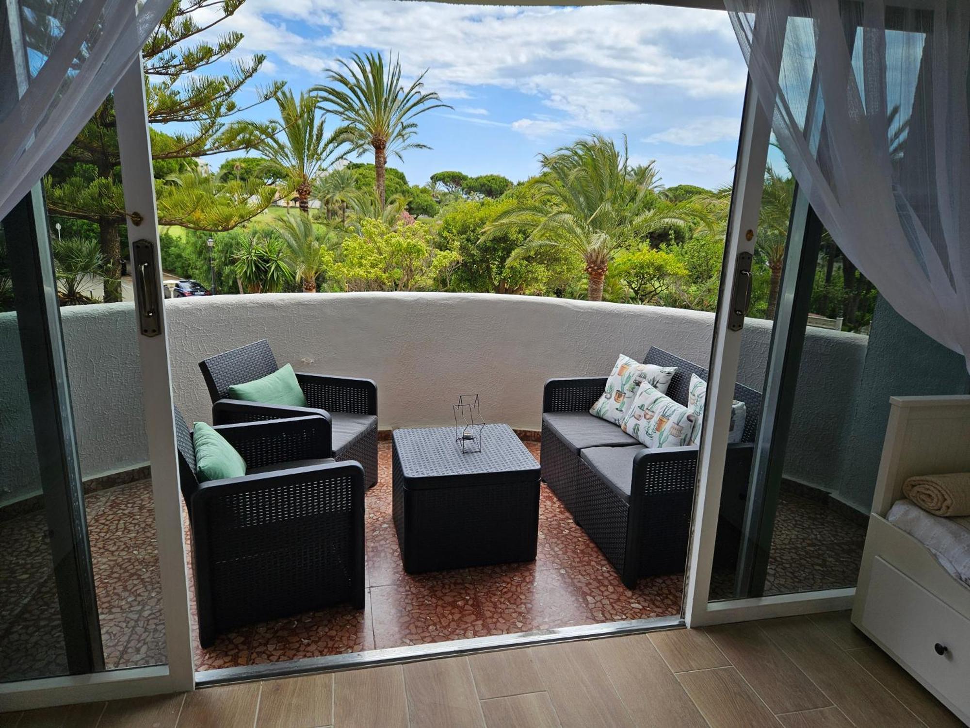Julia'S Apartment Marbella Zewnętrze zdjęcie